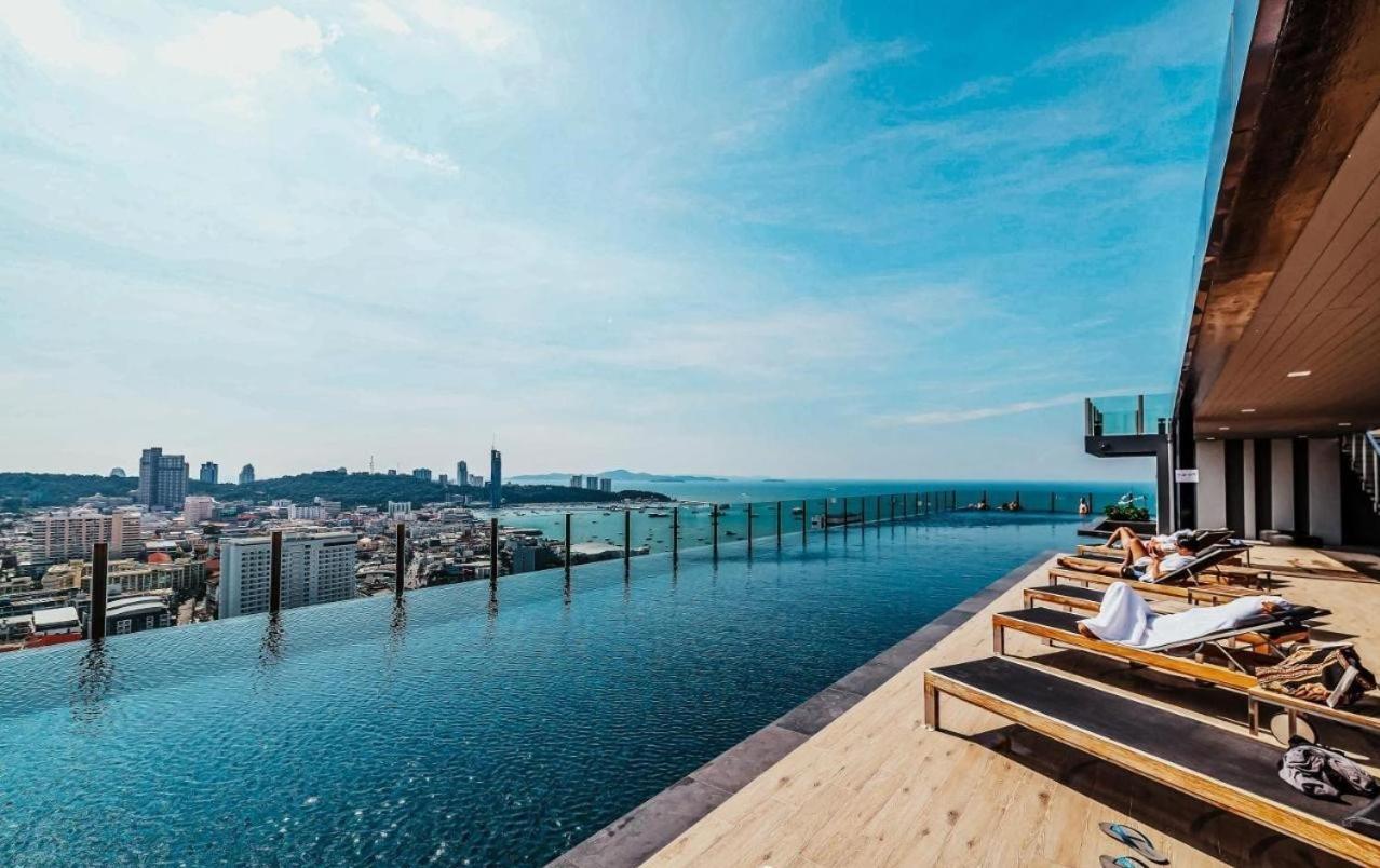 Central Pattaya Fully Equipped Condo Next To Beach 외부 사진